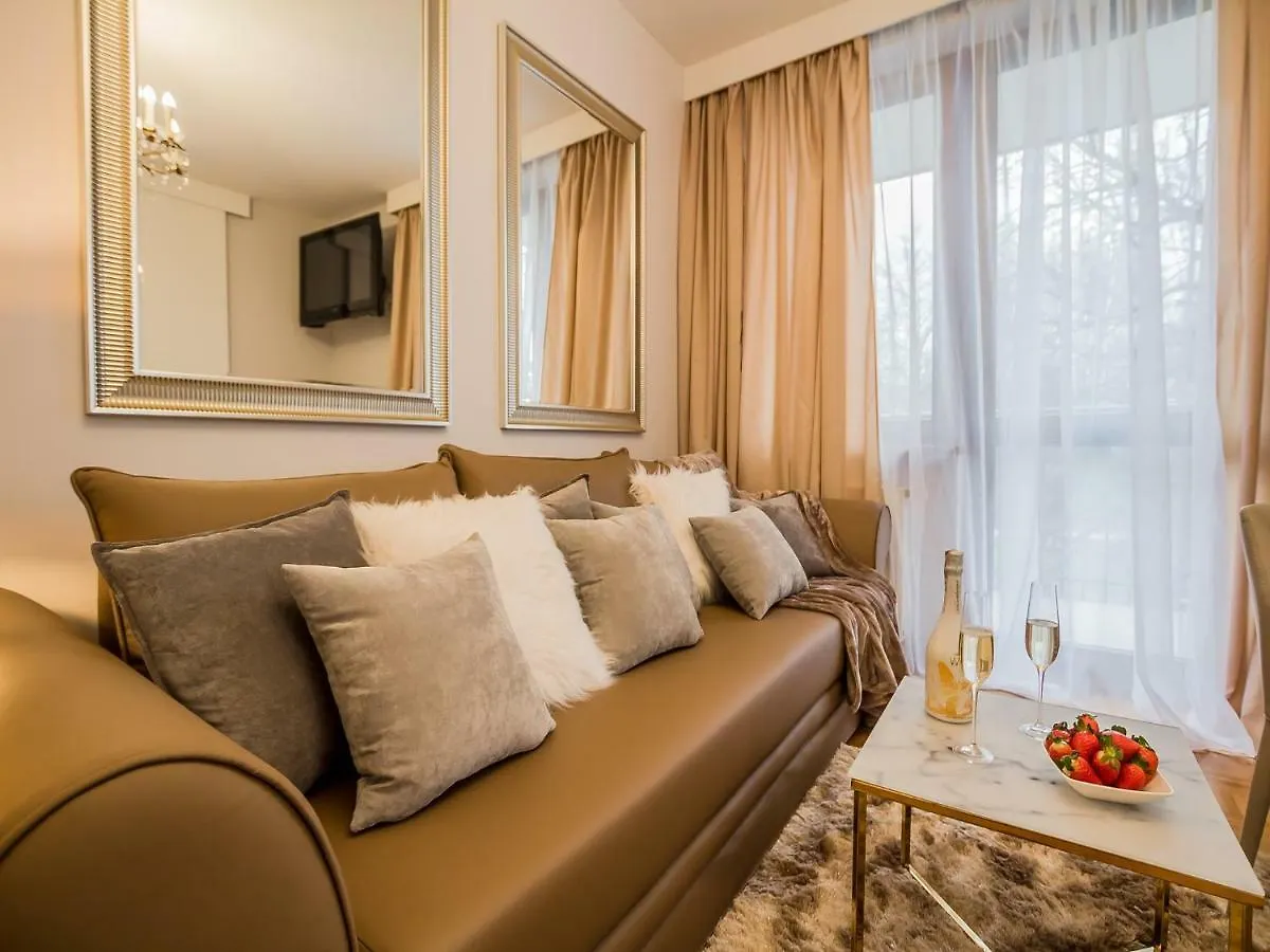 Apartment Skawinska A4You Krakau Polen