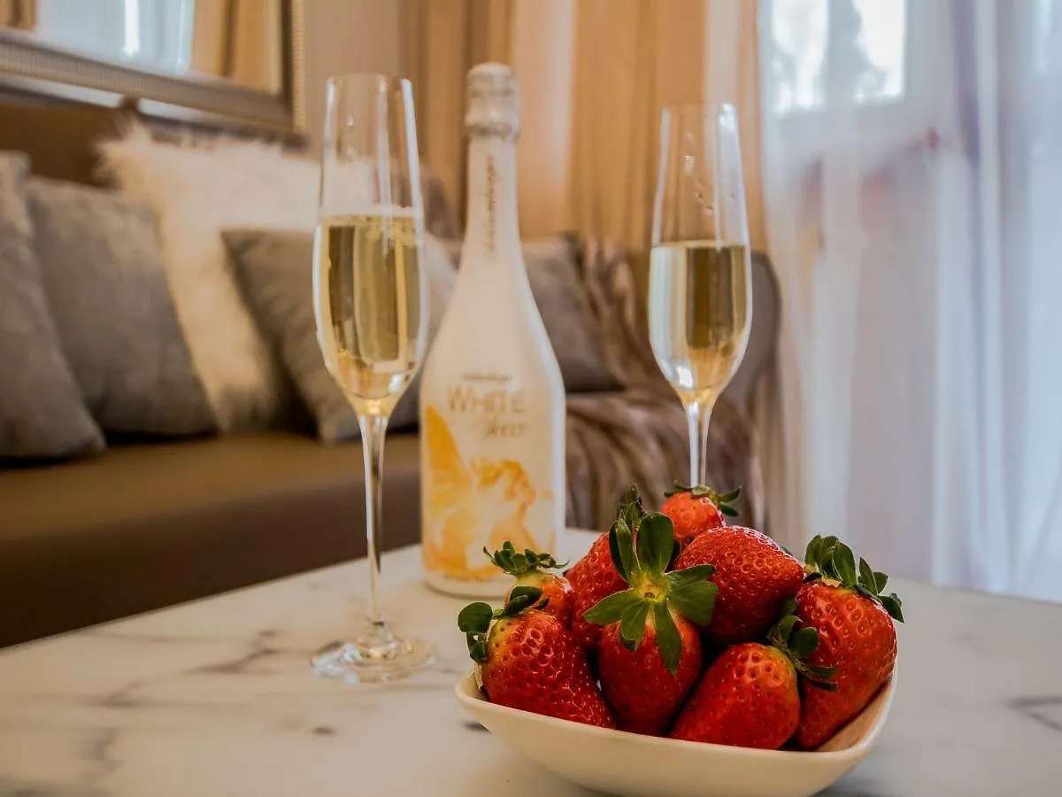 Apartment Skawinska A4You كراكوفيا